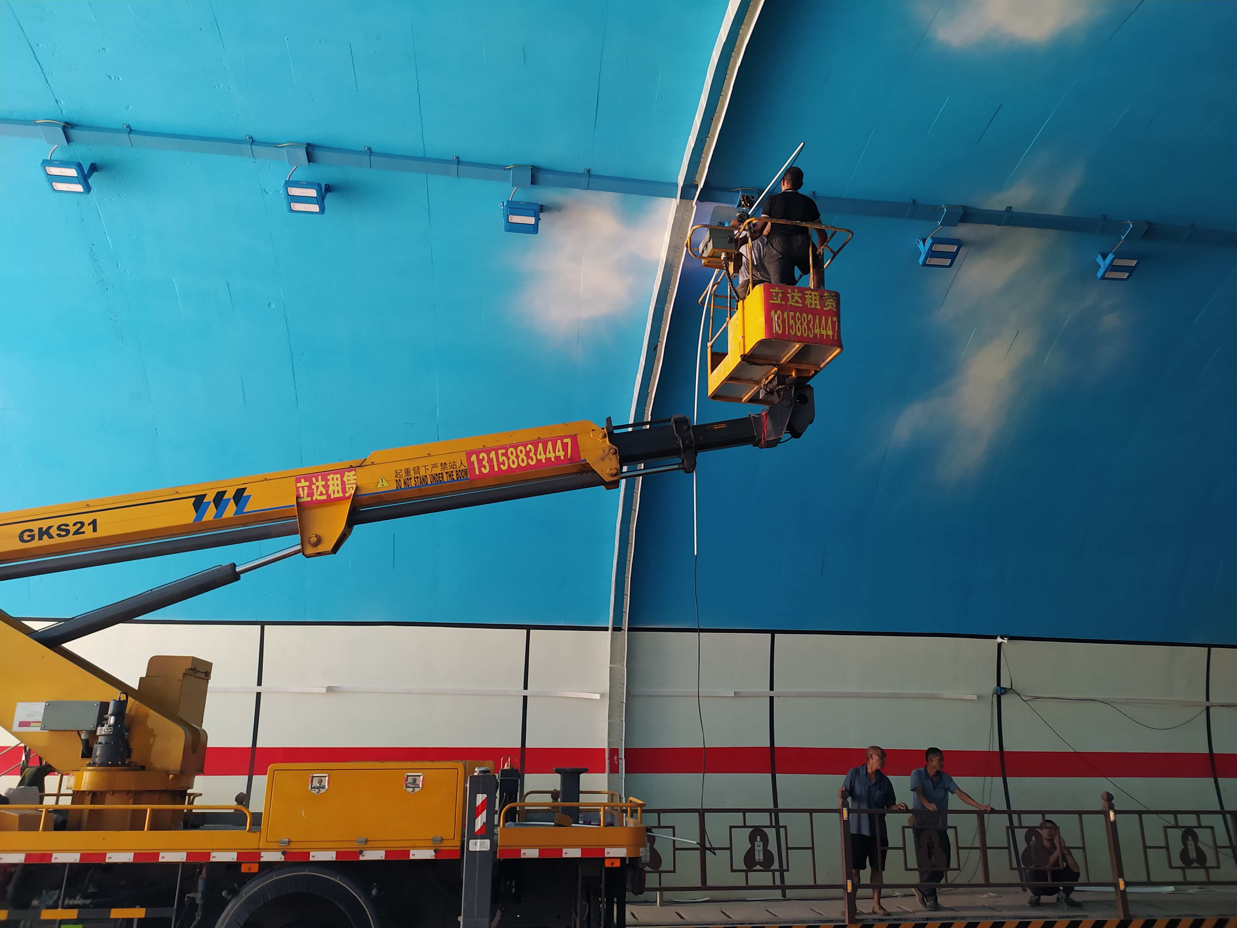 四川磨儿山隧道