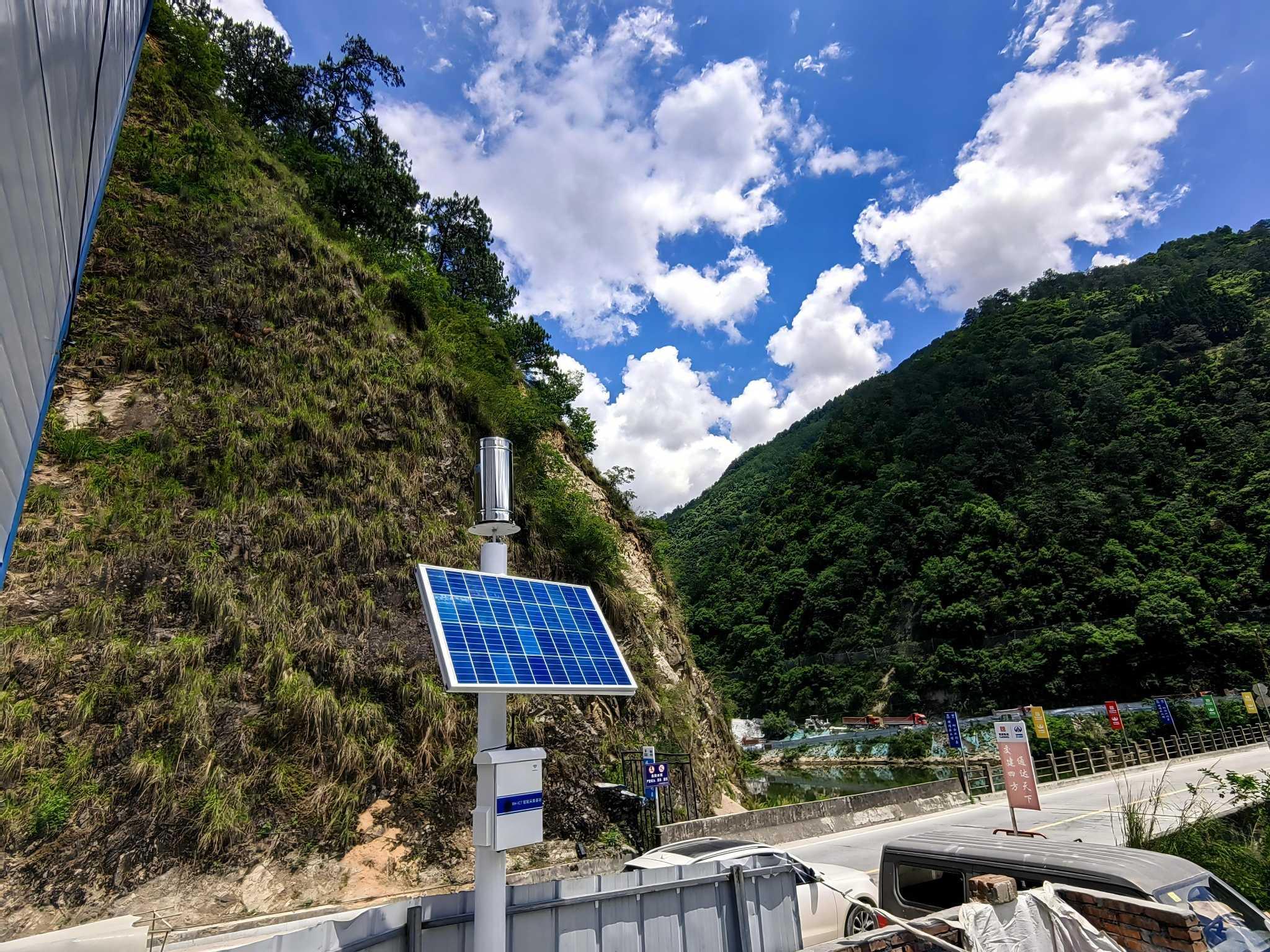 四川沪石高速边坡项目监测